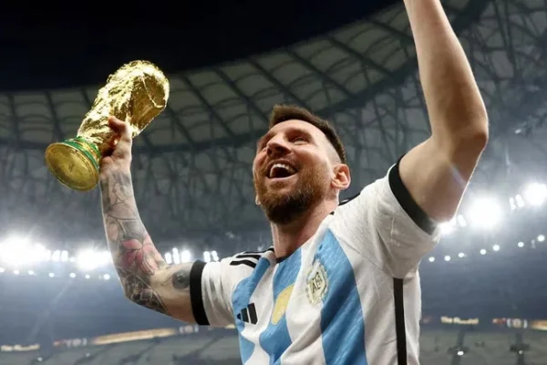 Los 30 nominados al Balón de Oro con Lionel Messi como favorito: los otros 3 argentinos en la lista