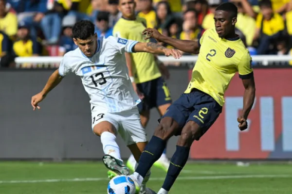 Primer traspié de Marcelo Bielsa: Uruguay perdió con Ecuador