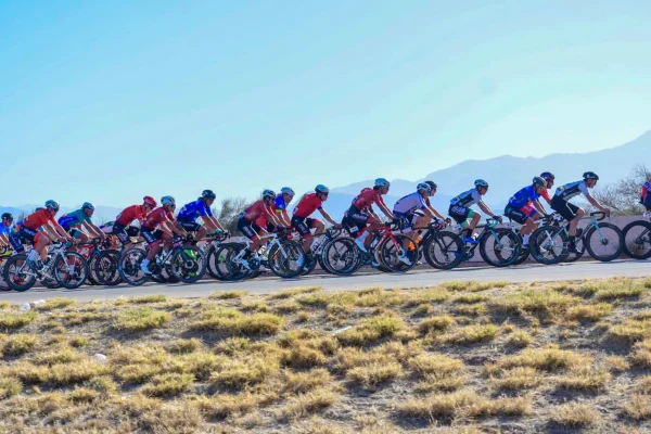 El chileno Decar se quedó con la primera etapa del Tour Riojano Internacional