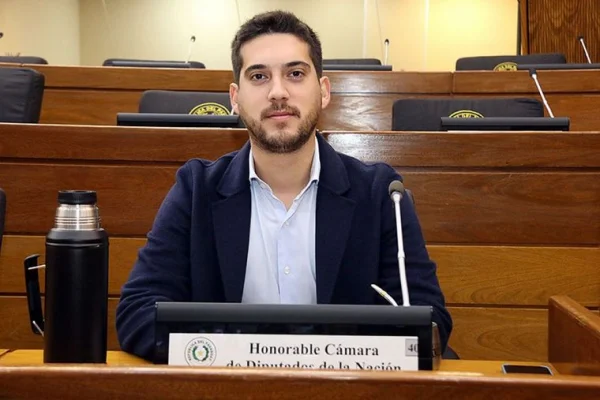 En el Congreso de Paraguay, un diputado pidió “ir a la guerra” con Argentina