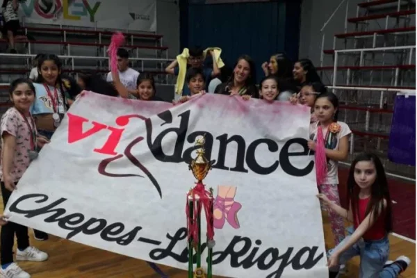 Academia ViDance viajó a certamen en Mar del Plata