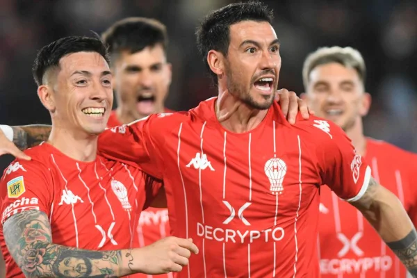 Huracán y Vélez, un encuentro a todo o nada por el descenso