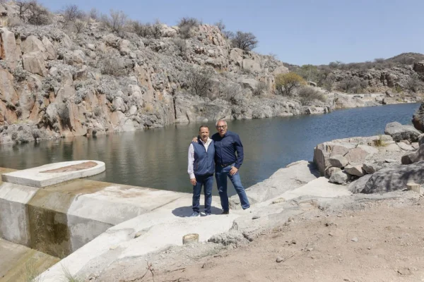 Quintela inauguró un reservorio de agua en Totoral de Las Sierras