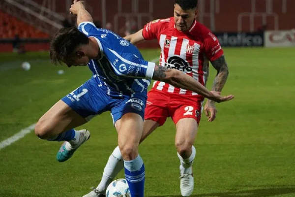 Chato empate entre Godoy Cruz de Mendoza e Instituto de Córdoba