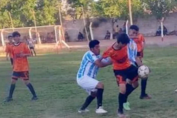 Los Andes de Los Palacios perdió el invicto y el liderazgo del Campeonato