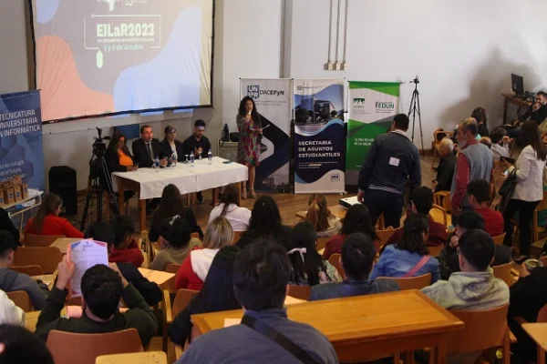 Comenzó el XXI Encuentro Informático Riojano en la UNLaR