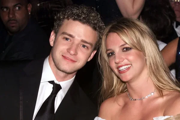 Britney Spears revela en sus memorias que Justin Timberlake la engañó “con otra celebridad”