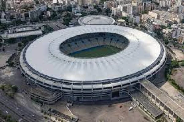 Alerta por la sede de la final de la Libertadores entre Boca y Fluminense: la interna con Flamengo como protagonista que puso en duda al Maracaná