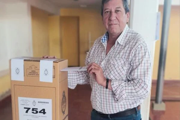 Luis Orquera llamó a “votar con esperanza y responsabilidad”