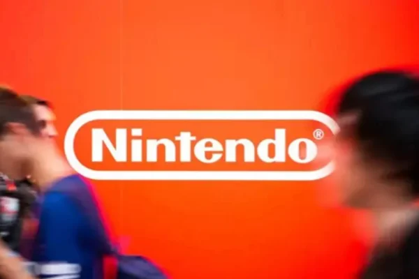 Switch 2 en el horizonte: Nintendo patentó una excitante consola con tres pantallas