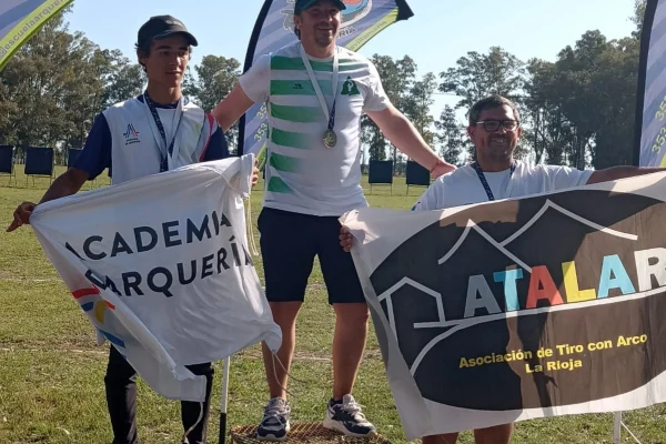 ATALAR-Estudiantes logró doble podio de Oro en Villa María