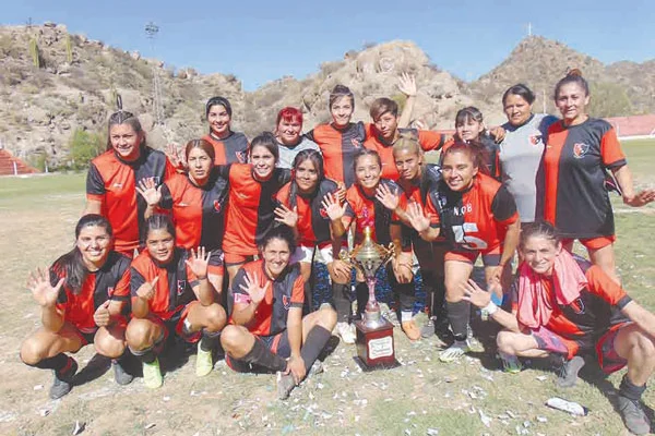 Newell's se coronó campeón en la Liga Femenina