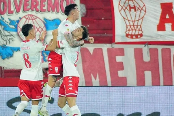 Huracán le ganó a Arsenal, aseguró la permanencia y sueña con clasificar en la Copa de la Liga