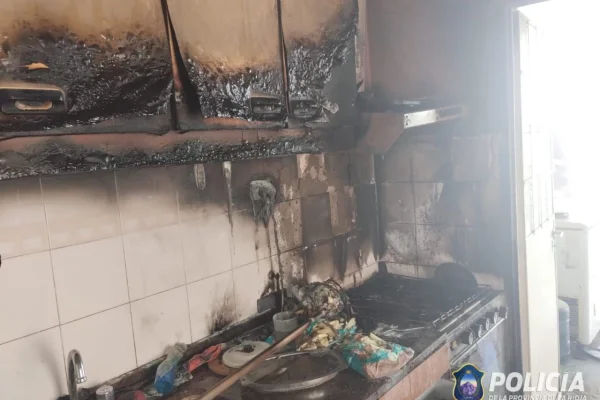Una mujer terminó con principio de asfixia tras un incendio en su casa