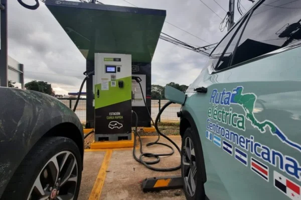 Argentina Sustentable: Lanzan ruta para vehículos eléctricos