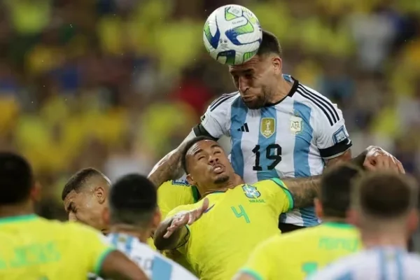 En un partido cargado de tensión, Argentina volvió a hacer historia y le ganó a Brasil en el Maracaná