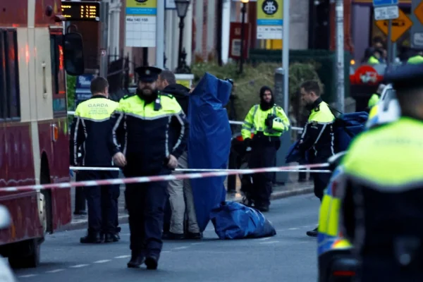 Terror en Irlanda: tres menores resultaron heridos tras un ataque con arma blanca en el centro de Dublín