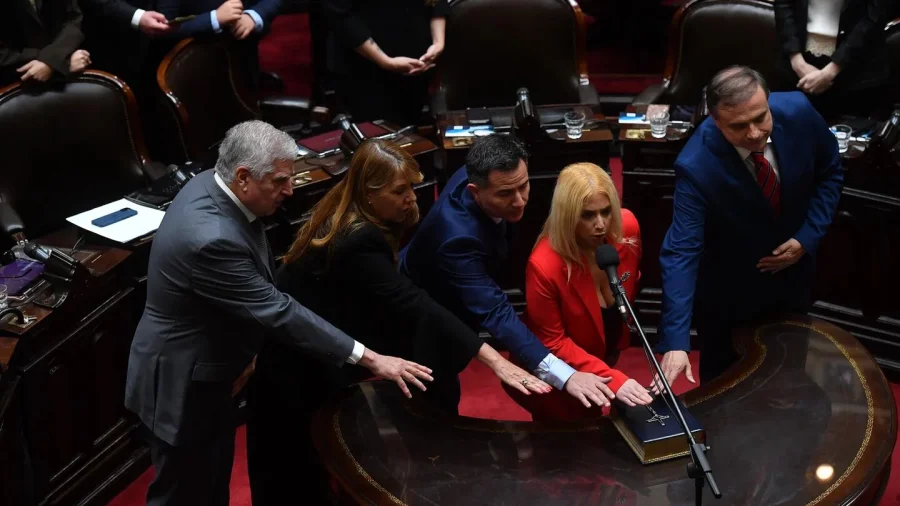 Juan Carlos Gutiérrez, Alejandra Torres, Gabriel Bornoroni, María Celeste Ponce y Juan Fernando Brügge