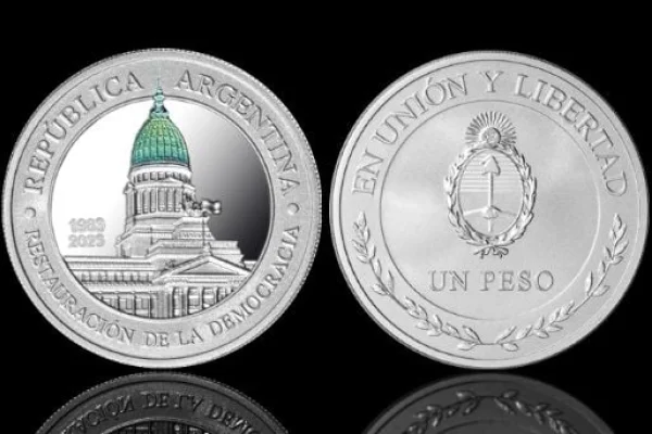 Emiten una moneda de plata por el 40° Aniversario de la Restauración de la Democracia