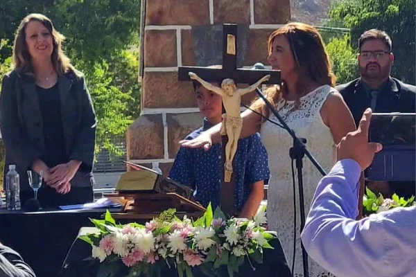 Adriana Olima asumió como intendenta de Famatina