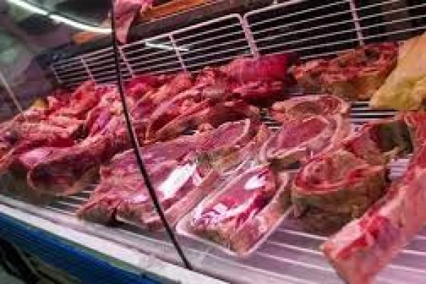 El kilo de carne subió 44% en la hacienda y podría llegar a los $12.000 en los comercios