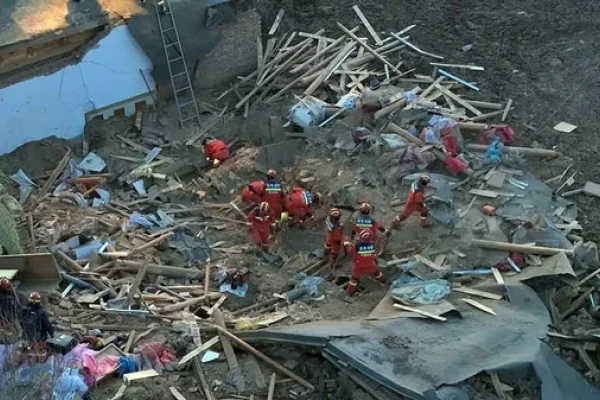 China: al menos 126 muertos por un terremoto en el noroeste del país
