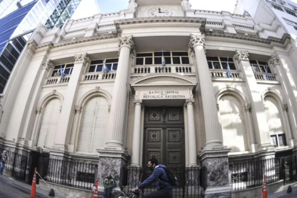 Amenaza de bomba en la sede central del Banco Nación