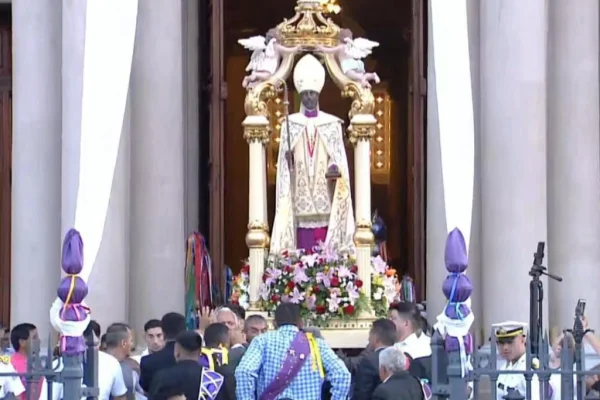 Solemne procesión de San Nicolás