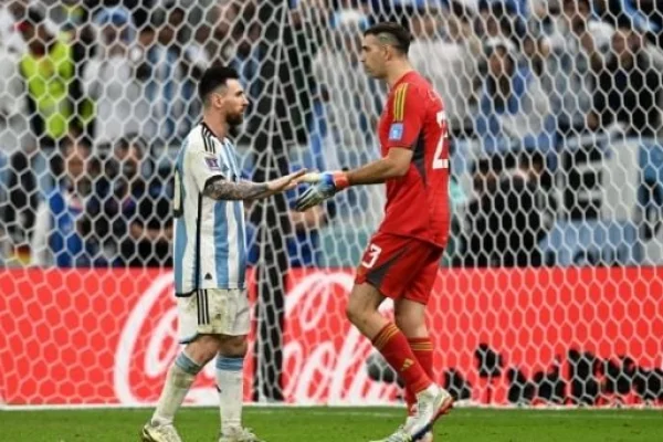 Messi y el “Dibu” Martínez, nominados para el equipo ideal de FIFPRO
