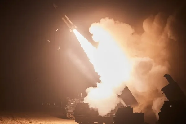 Estados Unidos quiere que cientos de misiles vencidos vayan a Ucrania