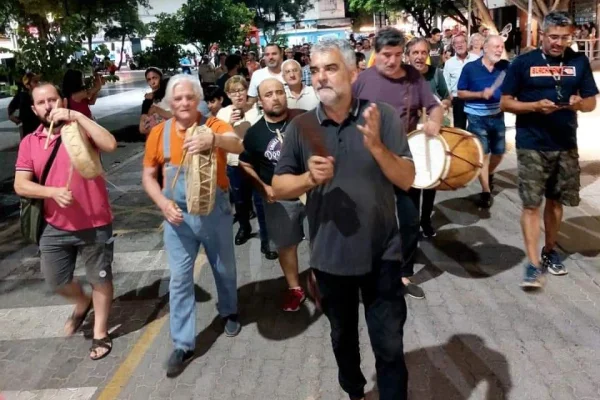 El cacerolazo cultural sonó fuerte en La Rioja