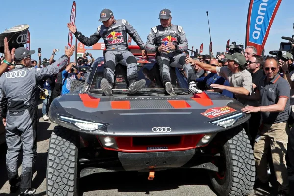 El Matador Sainz dio la estocada final y conquistó su cuarto Dakar