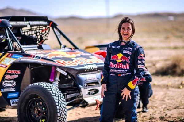 Cristina Gutierrez se convierte en la 2da mujer ganadora del Dakar