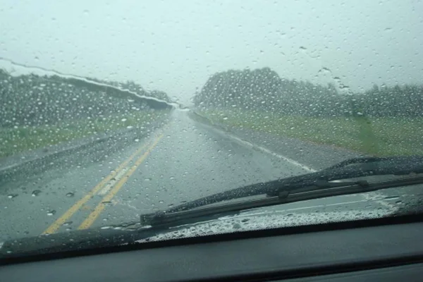Por probabilidad de tormentas, se recomienda transitar con precaución por la Ruta Nacional N°150