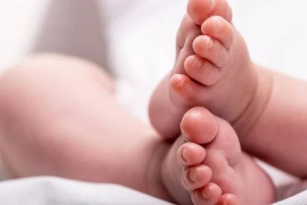 Catamarca: Un bebé de 5 meses se ahogó con un cortaúñas