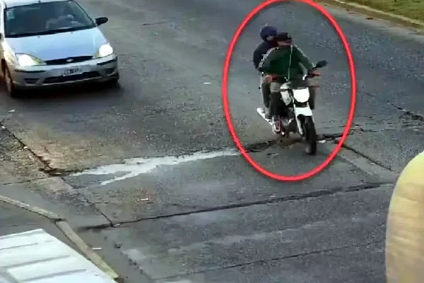 Detienen a un menor por el crimen del joven al que quisieron robarle la moto