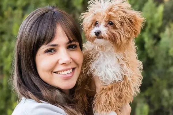 Romina Uhrig mostró el estado de Caramelo, el perro que adoptó en Gran Hermano 2022