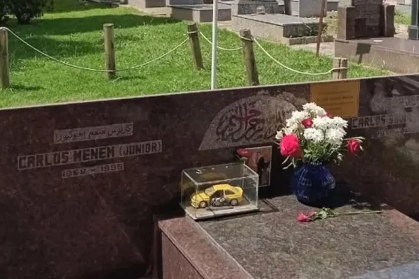 Vandalizaron el cementerio donde descansan los restos de Menem