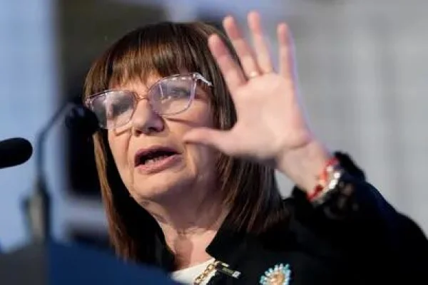 Patricia Bullrich salió al cruce de Cristina Kirchner: “Deje gobernar a Milei; ya bastante daño hicieron”