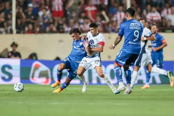 Unión volvió al triunfo con una goleada ante Independiente Rivadavia