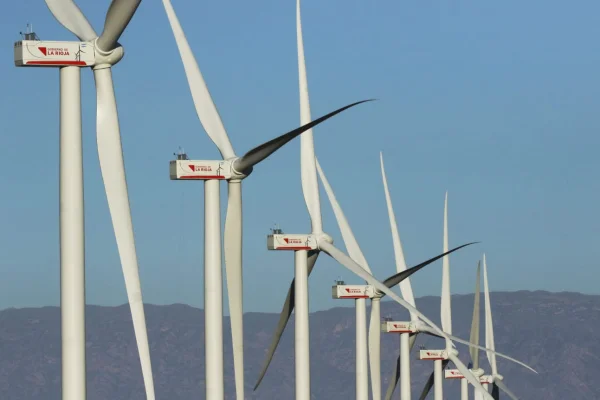 La Rioja genera 217 megavatios de energía renovable y federaliza su distribución a todo el país