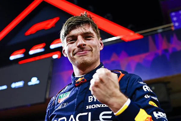 Verstappen se aseguró la primera pole de la temporada