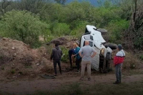 Conductor murió tras un violento vuelco en Ruta 79