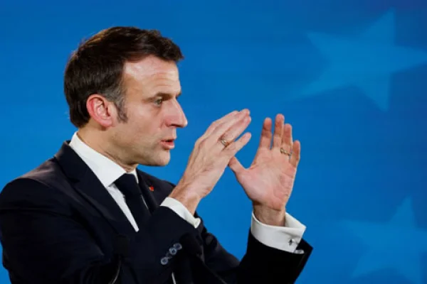 Macron anunció un proyecto de ley para legalizar la eutanasia de manera restringida