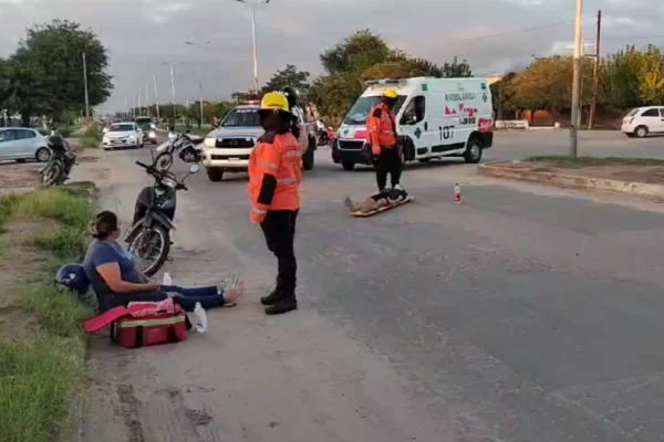 Un peatón fue colisionado por una motocicleta