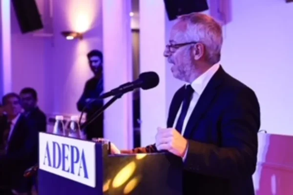 El presidente de ADEPA destacó el aporte de las empresas periodísticas al diálogo democrático