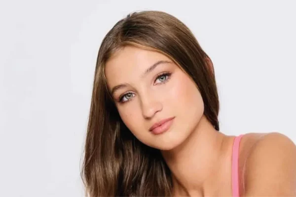 Indiana Cubero, la hija de Nicole Neumann, hizo su primera campaña como modelo: “Hermosa como tu mamá“