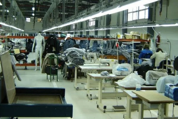 Preocupación por despidos: Cae 40% la producción de la industria textil
