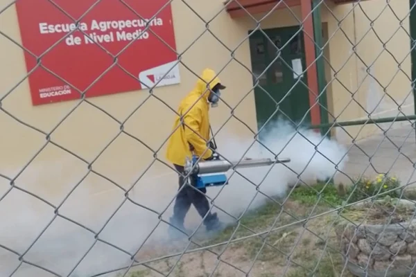 Municipio inició operativo de fumigación en instituciones