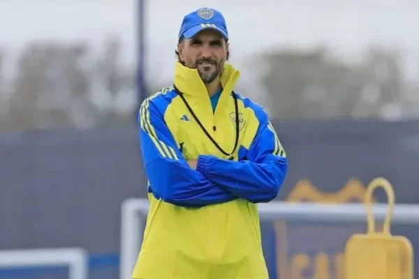 Martínez definió el once de Boca para la reanudación ante Estudiantes